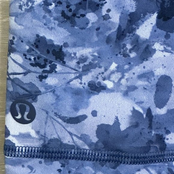 Brand new Rare Lululemon Run With The Waves Crops 21” - Picture 9 of 10